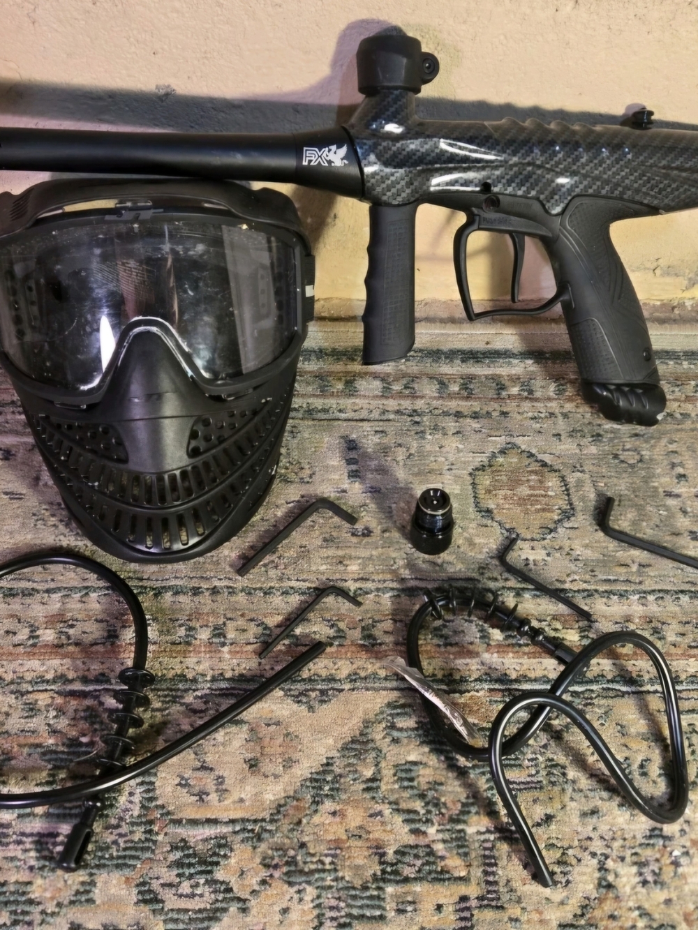 Tippmann Gryphon FX and Carbon-Style Paintball Marker with Black Protective Mask